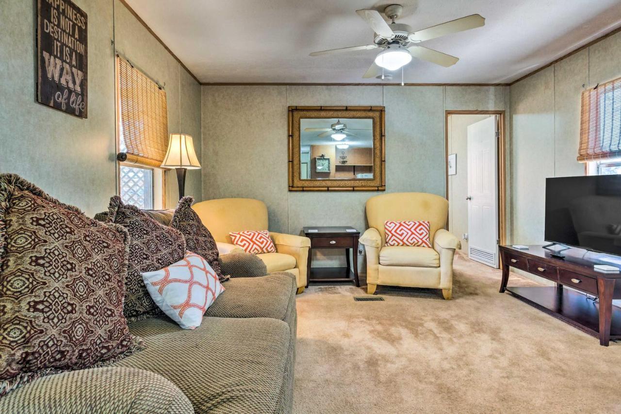 Cozy Gulf Breeze Home, 3 Mi To East Bay! Наваре Екстериор снимка